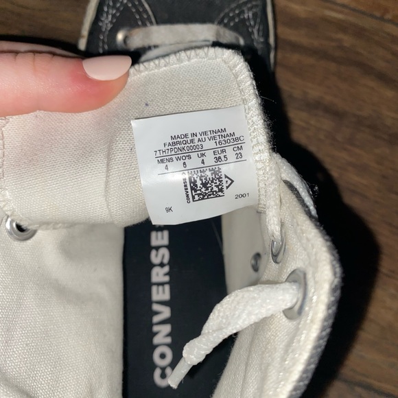 High Top Sunflower Converse - Picture 5 of 5